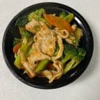 Best Chicken with Broccoli in Hartford, CT